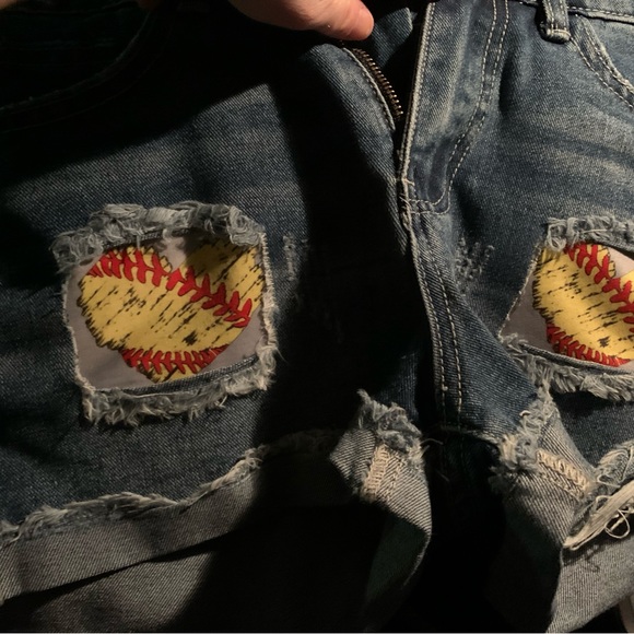 ๐ฅ denim shorts ๐ฅ - Picture 1 of 3